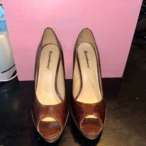 Brown High Heel Peep-Toe Shoes